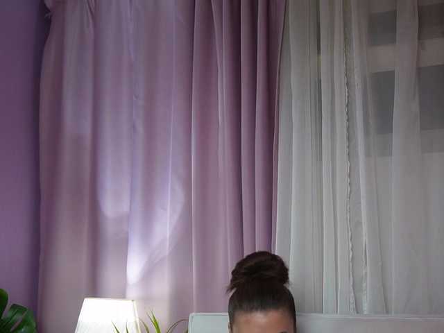 AmeliaBarbie's BongaCams show and profile