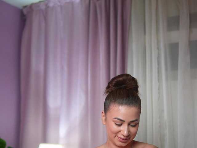 AmeliaBarbie's BongaCams show and profile