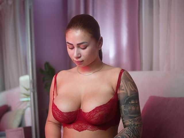 AmeliaBarbie live cam on BongaCams