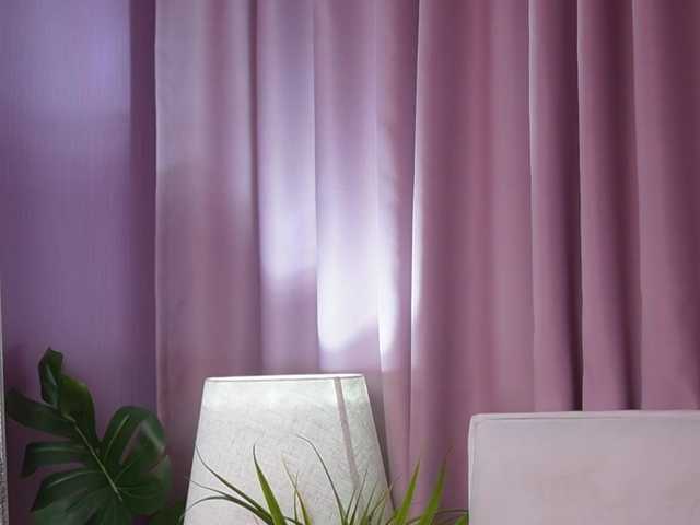 AmeliaBarbie live cam on BongaCams