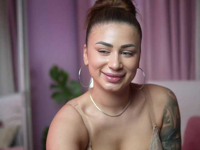 AmeliaBarbie's BongaCams show and profile