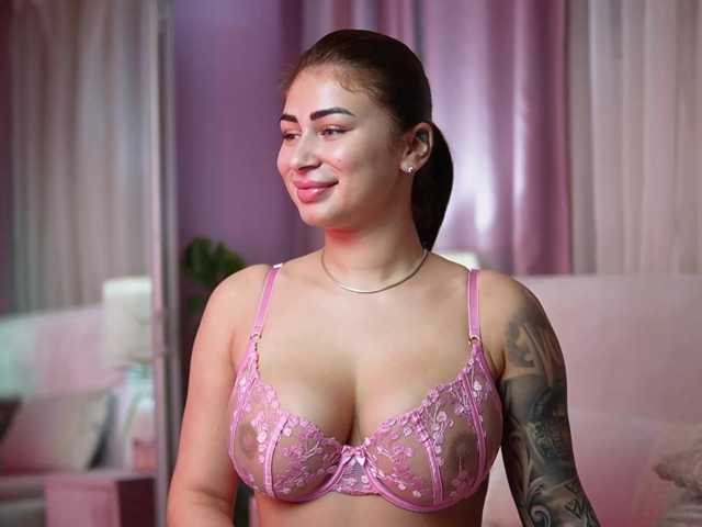 AmeliaBarbie live cam on BongaCams
