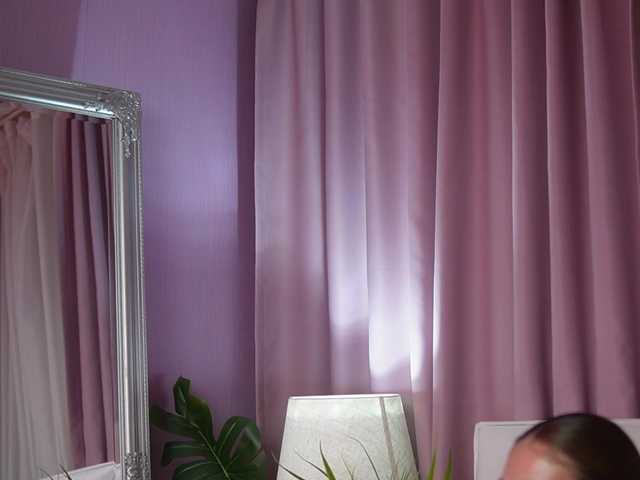AmeliaBarbie live cam on BongaCams