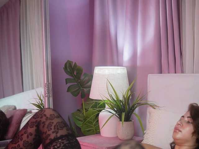 AmeliaBarbie live cam on BongaCams