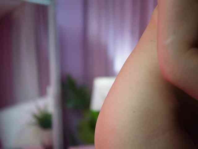 AmeliaBarbie webcam