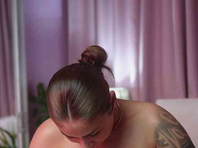 AmeliaBarbie webcam