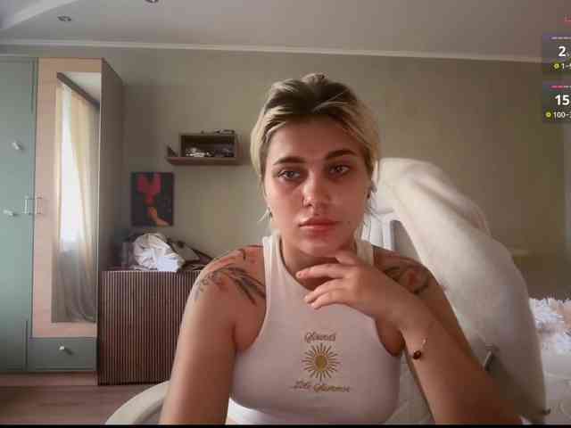 Mx_Hazelyss webcam