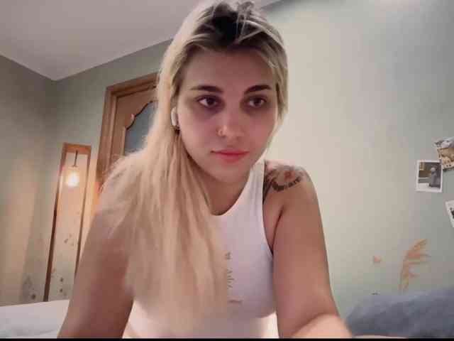 Mx_Hazelyss webcam