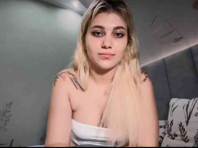 Mx_Hazelyss webcam