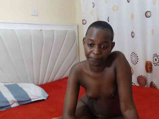 DoubleTroubleXX webcam