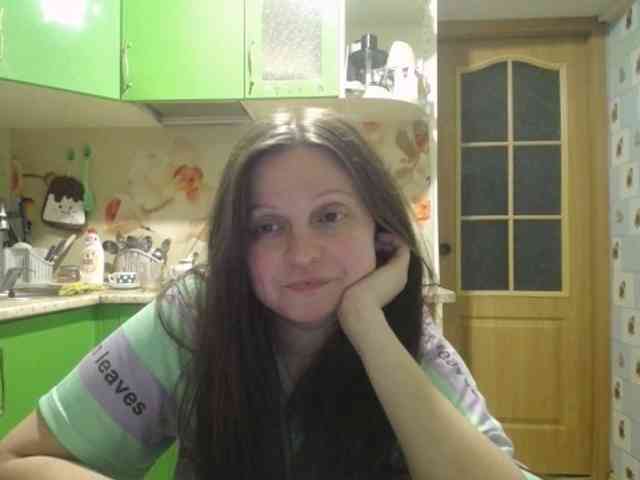 LeonoreElly webcam