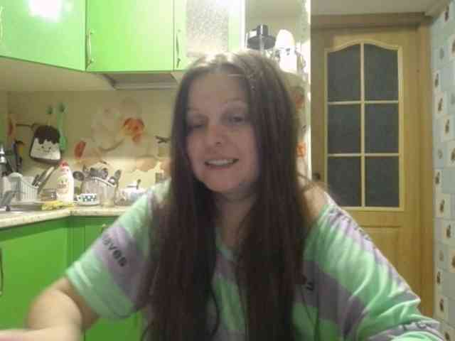 LeonoreElly webcam