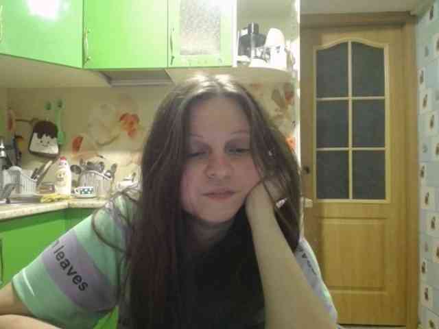 LeonoreElly webcam