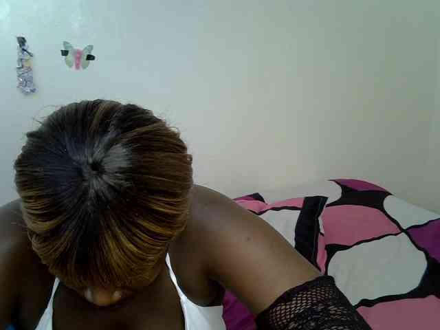 AfricanBumbum webcam