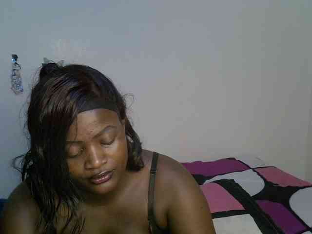 AfricanBumbum webcam