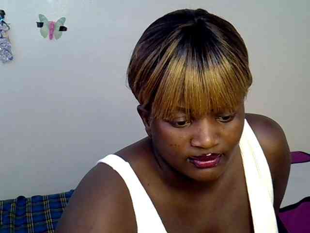 AfricanBumbum webcam