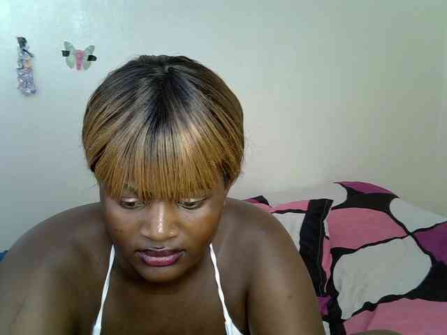 AfricanBumbum webcam