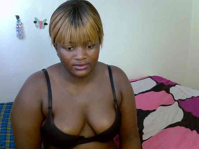 AfricanBumbum webcam