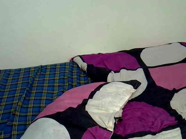 AfricanBumbum webcam