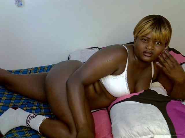 AfricanBumbum webcam