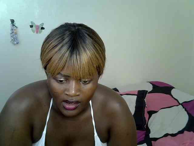 AfricanBumbum webcam