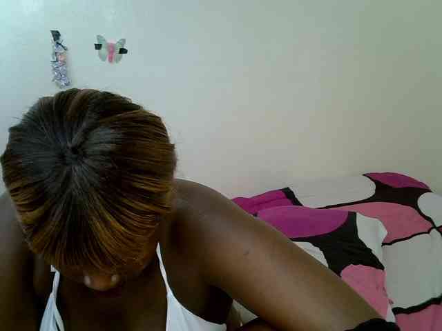 AfricanBumbum webcam