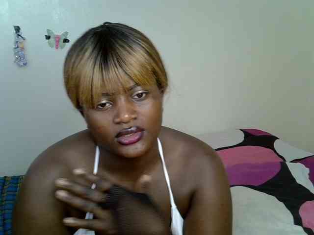 AfricanBumbum webcam