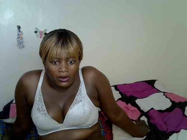 AfricanBumbum webcam