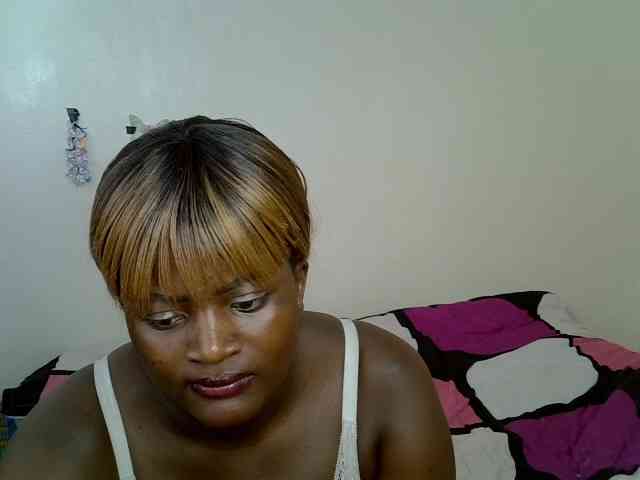 AfricanBumbum webcam