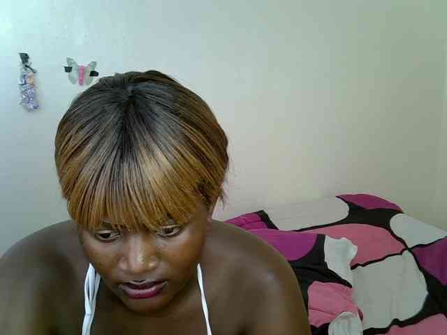 AfricanBumbum webcam