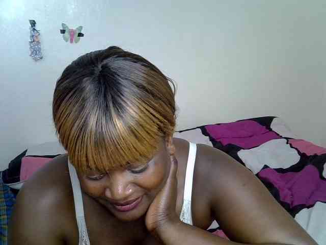 AfricanBumbum webcam