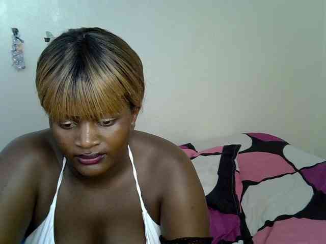 AfricanBumbum webcam