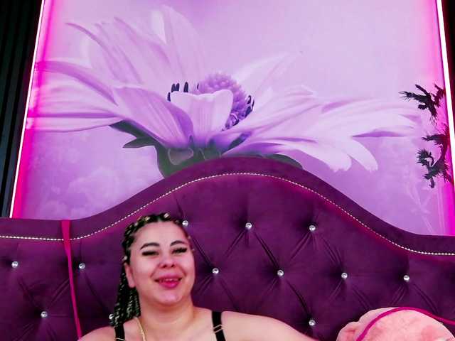 Sex chat gratuit in direct cu DaianaKimberly pe BongaCams