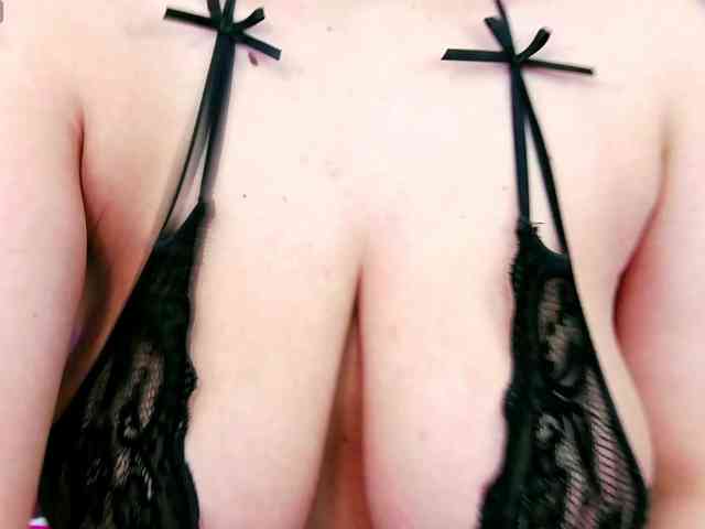 DaianaKimberly webcam