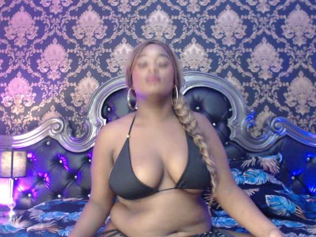 KattyMayers live cam on BongaCams