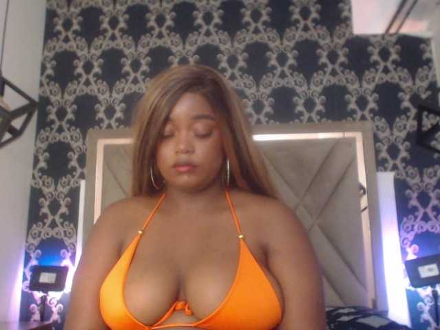 KattyMayers live cam on BongaCams