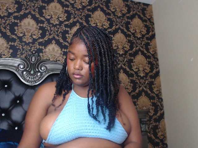 KattyMayers live cam on BongaCams