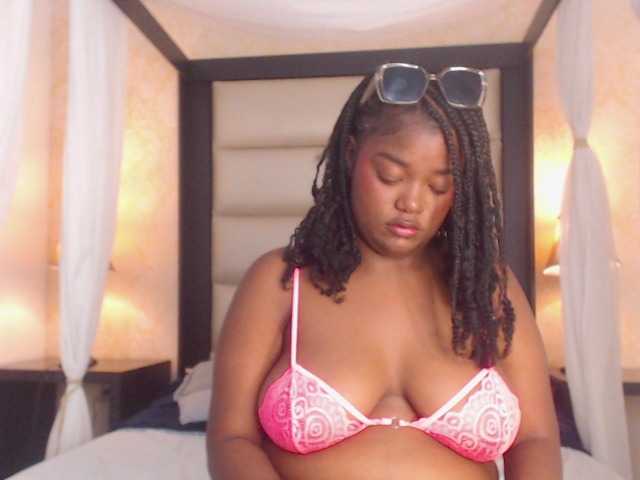 KattyMayers live cam on BongaCams