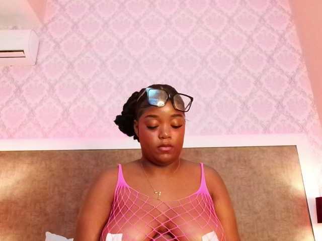 KattyMayers's BongaCams show and profile