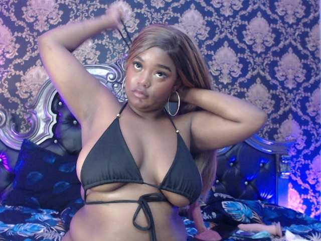 KattyMayers live cam on BongaCams