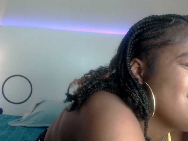 KattyMayers live cam on BongaCams