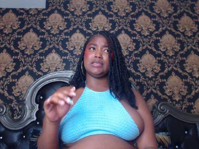 KattyMayers live cam on BongaCams