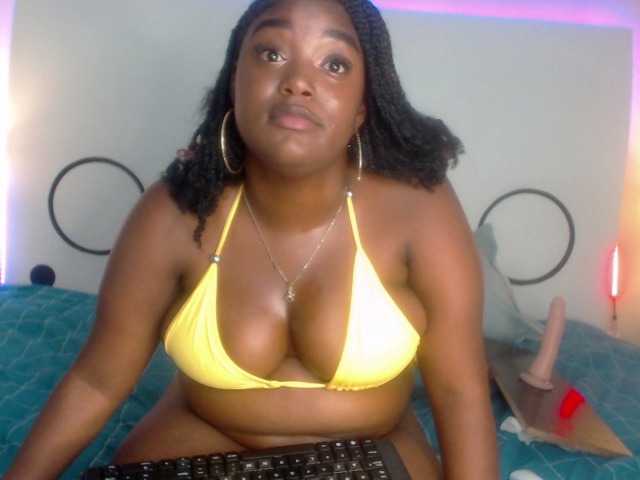 KattyMayers live cam on BongaCams
