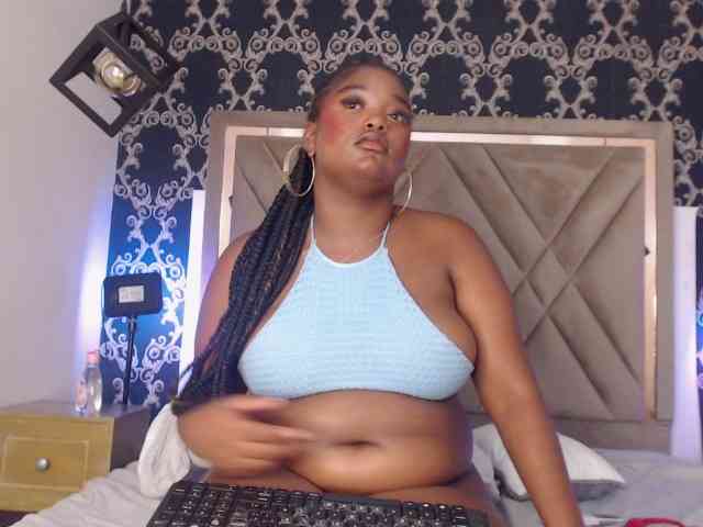 KattyMayers webcam