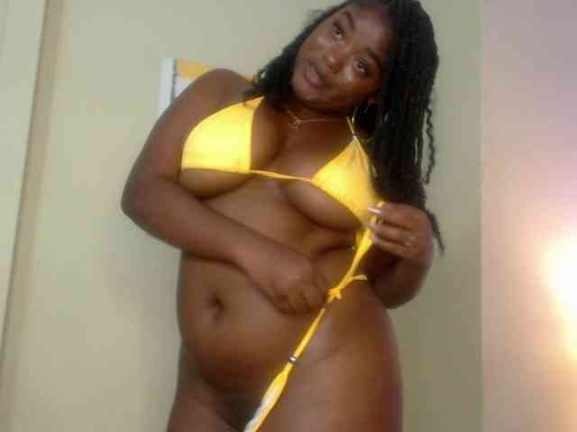 KattyMayers Live Webcam on BongaCams