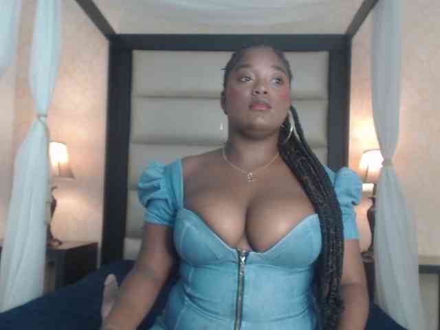 KattyMayers webcam