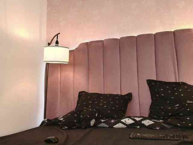 KattyMayers webcam