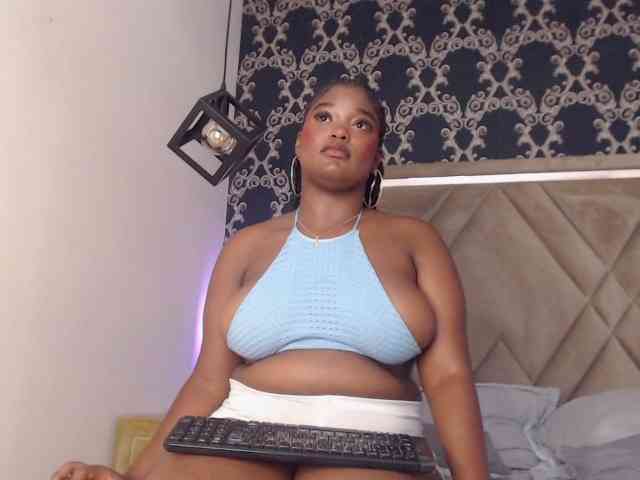KattyMayers webcam