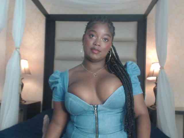 KattyMayers webcam