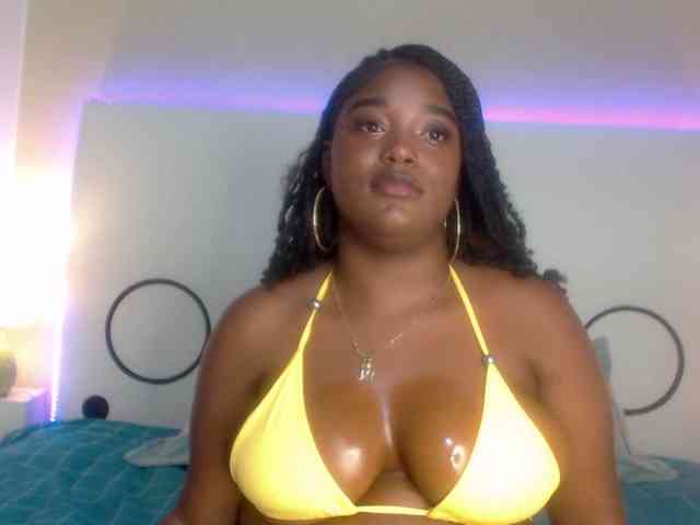 KattyMayers Live Webcam on BongaCams